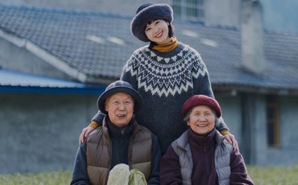 Về quê ăn Tết: 3 việc không nên nói - 3 người không cần tặng quà