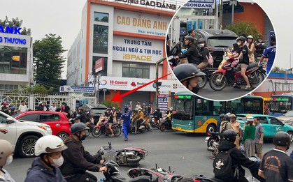 Ô tô tông liên tiếp 5 xe máy đang chờ đèn đỏ ở TP.HCM