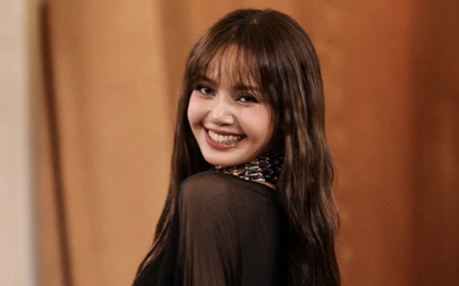 Quyết định của Lisa (BLACKPINK) bị cả MXH tấn công