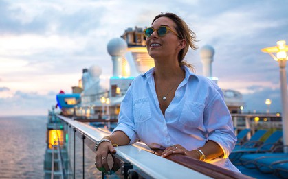 Những người U70 bán nhà mua sự lênh đênh, dưỡng già nhẹ tênh trên du thuyền: "Tôi chỉ cần vui vẻ và tận hưởng cuộc sống"