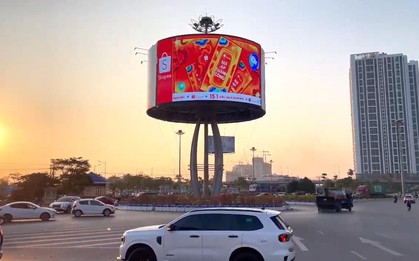 Đón 2026, Shopee “chịu chơi” với bao lì xì khổng lồ phủ sóng khắp phố