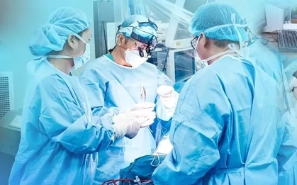 Lần đầu tiên Việt Nam điều trị thành công ca bệnh hiếm gặp trong y văn bằng kĩ thuật đột phá