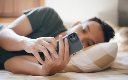 Thanh niên 30 tuổi bỏ 3 triệu tạo ứng dụng "SỐNG hay CHẾT" giúp người độc thân điểm danh mỗi ngày, thu về 36 tỷ sau 6 tháng