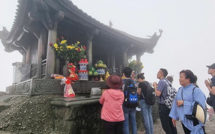 Quảng Ninh đề xuất dừng thu phí tham quan Yên Tử trong 3 năm