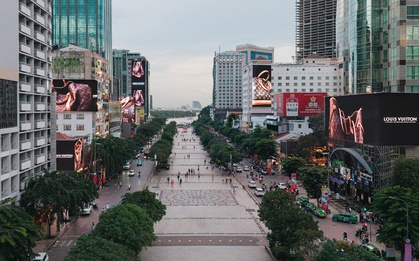 Louis Vuitton mang di sản Monogram “phủ sóng” trung tâm TP.HCM