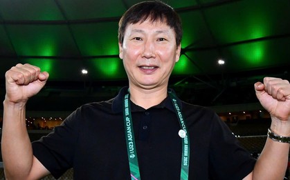 HLV Kim Sang-sik đón tin vui cực lớn: 7 cầu thủ U23 Việt Nam “thoát án phạt”, sẵn sàng bung sức ở bán kết