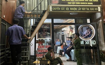 Bắt quả tang bà chủ quán cà phê Đào Thị Anh làm điều phi pháp