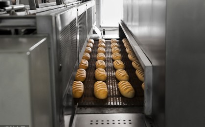 Đầu bếp bánh ngọt 71 tuổi tử vong vì bị cuốn vào máy trộn bột khổng lồ