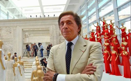 Nhà thiết kế thời trang nổi tiếng toàn thế giới Valentino qua đời 