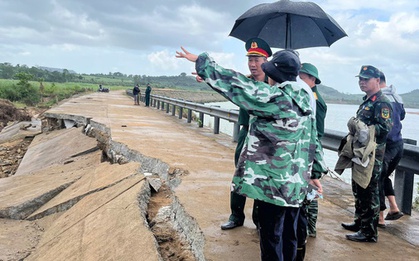 Sập bờ kè sông Ba làm 4 người tử vong: Ngỡ ngàng biển cấm bị tháo dỡ trước khi xảy ra vụ việc