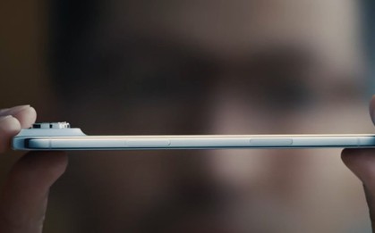 Chiếc iPhone “đẹp nhất Việt Nam" giảm sốc đến 9 triệu chỉ sau 4 tháng mở bán: Xứng đáng mua nhất hiện tại