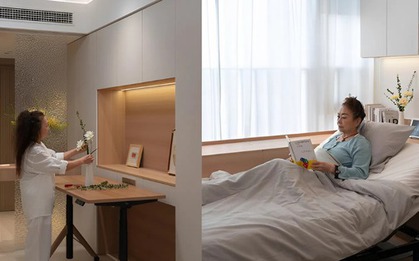 Bài học để đời khi bước vào nhà người phụ nữ đã nghỉ hưu: Già đi không đáng sợ, sợ nhất là ở sai nhà