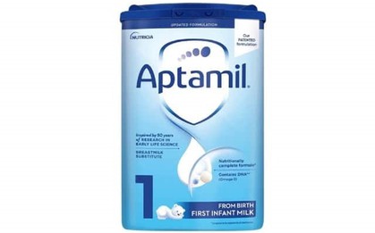 Ngoài Anh, sữa Aptamil còn bị thu hồi ở những nước nào?