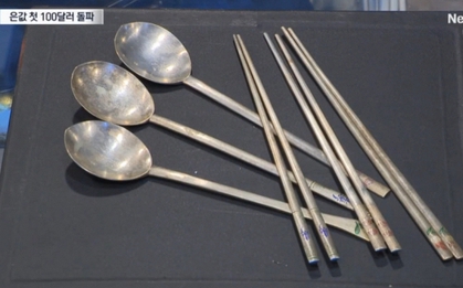 Giá bạc tăng phi mã, nhiều người nô nức đi lục thìa bạc trong bếp bán lấy tiền