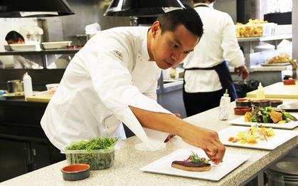 Vì sao nhiều chủ quán ngày càng “ngại đi chợ” dù nguồn nông sản ngày một dồi dào?