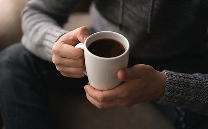Khuyến cáo: Thói quen uống cà phê sáng gây hại dạ dày