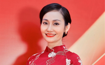 Nữ biên kịch phim Việt "hot" hiện nay: Từng ám ảnh và sợ hãi khi con về trễ, dạy con bài học vượt cám dỗ quá hay!