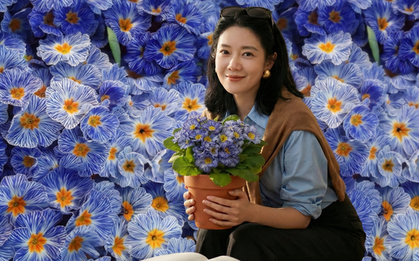 "Cực phẩm" chưng Tết lạ mắt với vẻ đẹp ma mị, nhìn qua tưởng hoa giả mà lại thơm ngát hương xuân