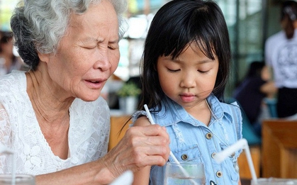 Ông bà hay nói 5 câu này, tưởng yêu thương nhưng thực ra ngấm ngầm "hại" cháu