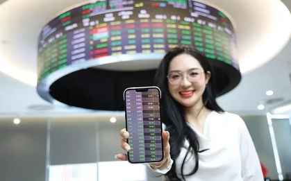 VN-Index vượt 1.800 điểm