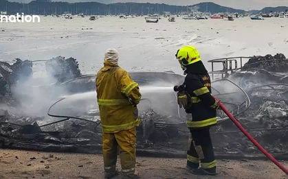 Hơn 20 tàu cao tốc bị thiêu rụi trong vụ hỏa hoạn tại Thái Lan