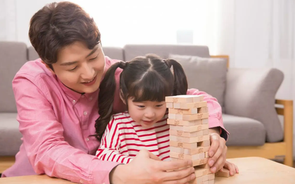 Theo dõi 17.000 gia đình: Người chăm sóc này giúp trẻ thông minh hơn, IQ cao hơn, nhưng đó không phải là mẹ