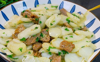 Chợ Việt có loại củ "3 trong 1" vừa thải độc lại bổ phổi, giá rẻ bèo mà các bà nội trợ hay bỏ quên