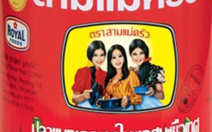 Cô gái trên bao bì cá hộp nổi tiếng - "món quốc dân" trong bữa cơm người Việt suốt bao năm qua hiện ra sao?