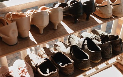 Cất giày chỗ nào chuẩn nhất? Miễn sao không để ở đây là được