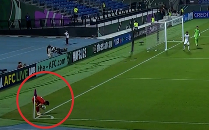 Nụ hôn phép màu lên bóng của Đình Bắc