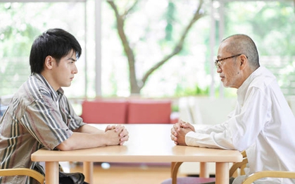 Khi được ai đó xin lỗi, đừng chỉ đáp lại “không sao đâu”: 3 cách trả lời này mới thể hiện EQ cao, dễ được khen ngợi