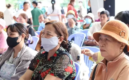 TPHCM: Bệnh nhân khám ung thư tăng nhưng máy chiếu chụp chẩn đoán ‘đắp chiếu’