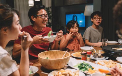 Vì sao ngày càng nhiều gia đình không còn tổ chức tụ họp hay thường xuyên đến thăm họ hàng?