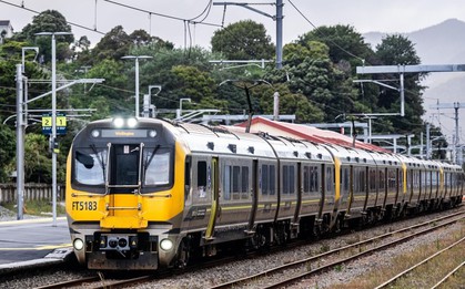 Lộ diện mô hình tàu điện đô thị tốc độ 110 km/h của tỷ phú Trần Bá Dương tại Việt Nam, có thể chở 1.000 hành khách mỗi chuyến