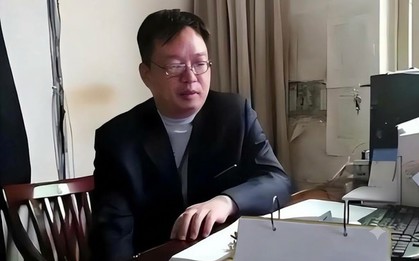 Nam sinh 17 tuổi là thủ khoa khối Tự nhiên ĐH danh giá, về quê làm bảo vệ, chưa bao giờ tham gia họp lớp