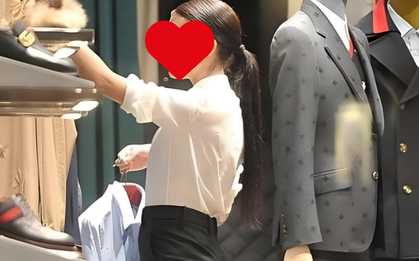 Cô gái đổi đời sau 30 phút tăng ca, giờ cả thế giới biết mặt, có tài sản riêng hơn 300 tỷ