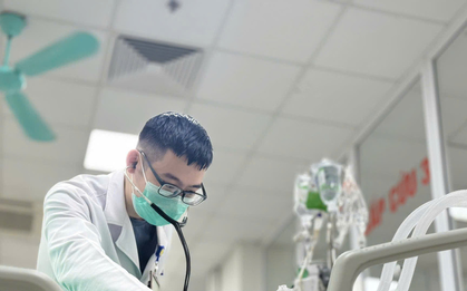 Có người nguy kịch, phải thở máy sau vài ngày mắc cúm A: Cảnh báo những dấu hiệu bệnh cần đi khám ngay