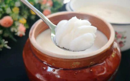 Ăn mỡ lợn mỗi ngày suốt 3 năm, người phụ nữ 60 tuổi bất ngờ khi đi khám