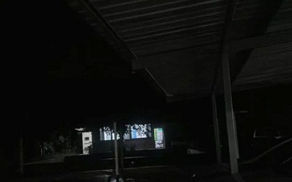 Mẹ đến đồn cảnh sát để bảo lãnh cho con trai, hôm sau người thân đi tìm thì chứng kiến cảnh tang thương