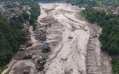Chuyện gì xảy ra với người đàn ông Malaysia trở về sau 37 ngày trốn lũ Nepal?