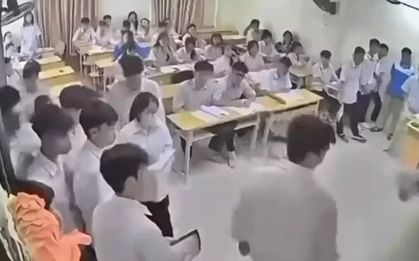 Bắt khẩn cấp nam sinh hành hung cô giáo trong lớp: Sở GD&ĐT Hà Nội lên tiếng