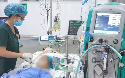 Đồng Nai: Cứu sống bé gái 8 tuổi bị sốc sốt xuất huyết, suy đa cơ quan
