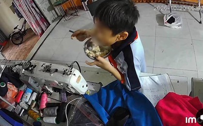 Clip 14 giây tưởng bình thường nhưng lay động trái tim hàng ngàn phụ huynh Việt: Món quà lớn nhất là em bé ngoan