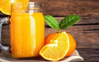 Uống nước cam ép mỗi ngày, người đàn ông 48 tuổi bất ngờ khi đi khám