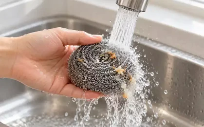 Lời khuyên đến những gia đình thường dùng búi sắt cọ nồi, chảo
