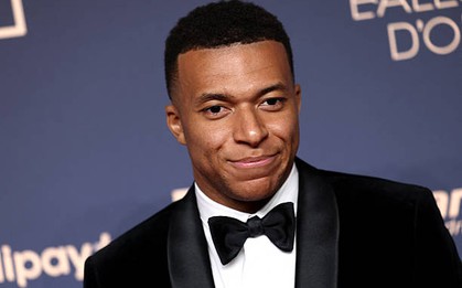 Có ai như Mbappe, 9 năm lỡ hẹn với Quả bóng Vàng