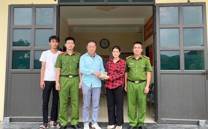 Ông Lee Kenny Kilryol chuyển khoản 70 triệu đồng cho phụ nữ SN 1999: Công an hỗ trợ hoàn trả
