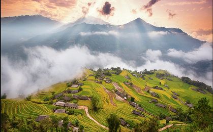 Phát hiện bản làng ở độ cao hơn 1.000m tại Việt Nam, 7 tháng mỗi năm mái nhà phủ xanh như tấm thảm nhung
