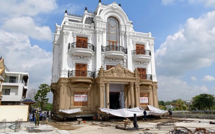 Biệt thự hàng trăm tấn ở Bắc Ninh về vị trí mới sau gần tháng "thần đèn" di dời