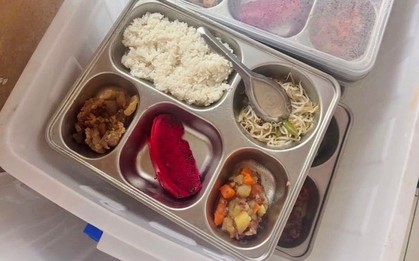 Vụ suất ăn "giống tóp mỡ": Nhà trường tổ chức bữa ăn bán trú trở lại